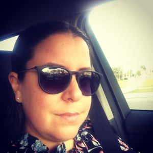 Meet your Posher, Gabriela